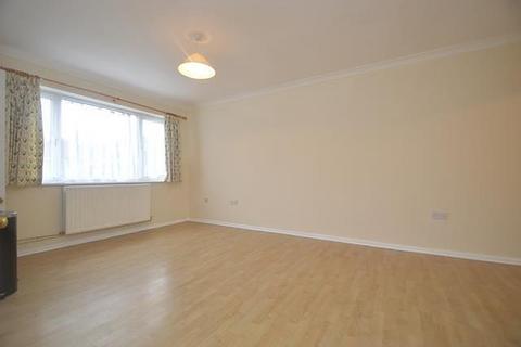 30 Busdens Way, Milford, Godalming, GU8 5JP