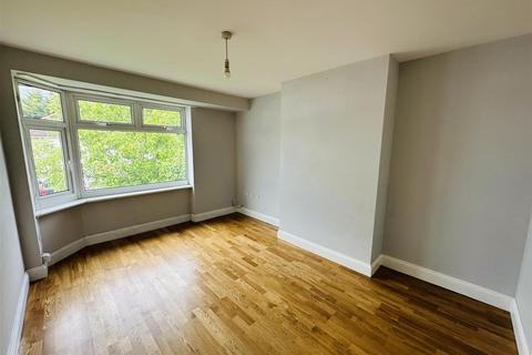 2 bedroom maisonette for sale, Handel Way, Edgware, Middlesex