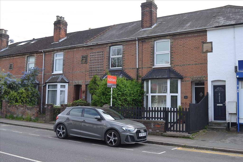 Baddow Road, Chelmsford 2 bed house for sale £350,000