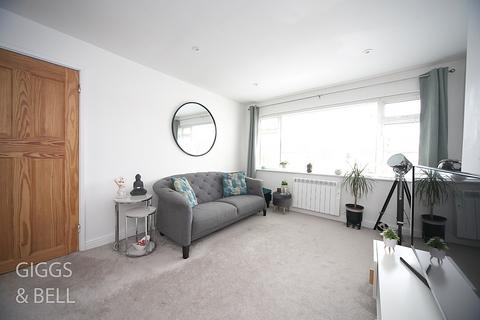 196 Birchen Grove, Luton, LU2 7TP