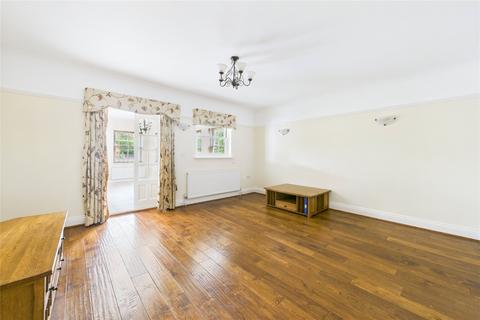 undefined, Finchampstead Road, Wokingham, Berkshire, RG40