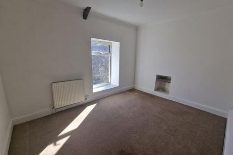 2 Clees Lane, Ystalyfera, Swansea, SA9 2BX