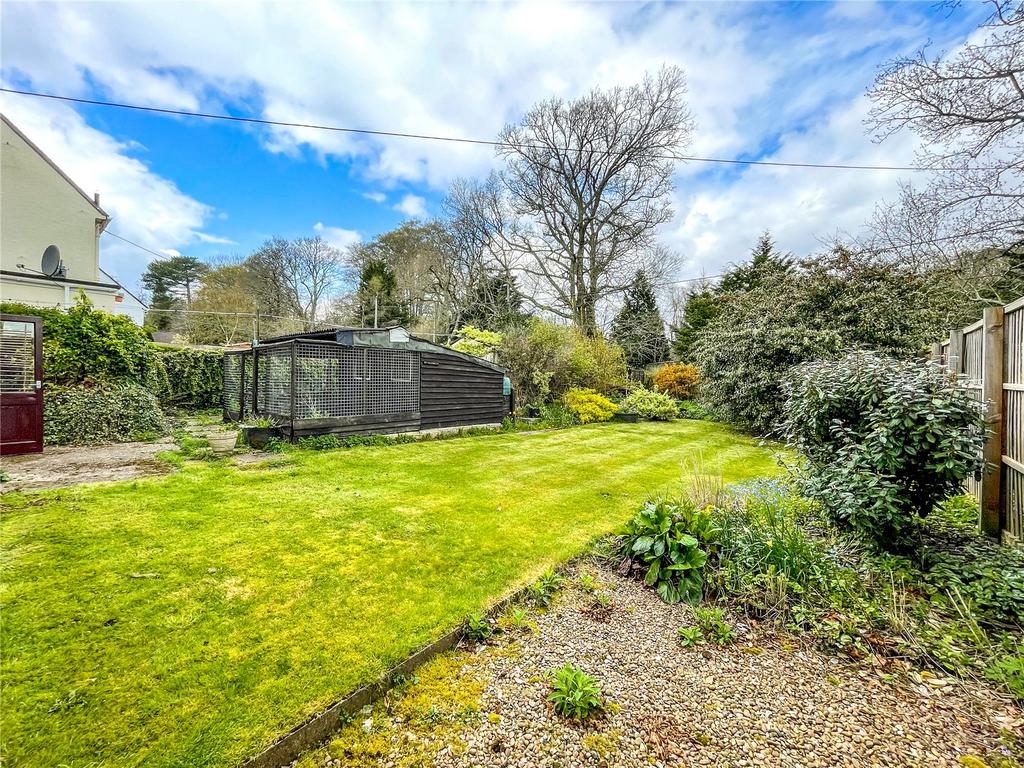 Warnes Lane, Burley, Ringwood, Hampshire, BH24 3 bed semidetached