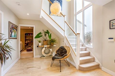 14 Highfield Park, Marlow, SL7 2DE