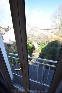 1 bedroom in a house share to rent, Windermere Road, Southend On Sea SS1