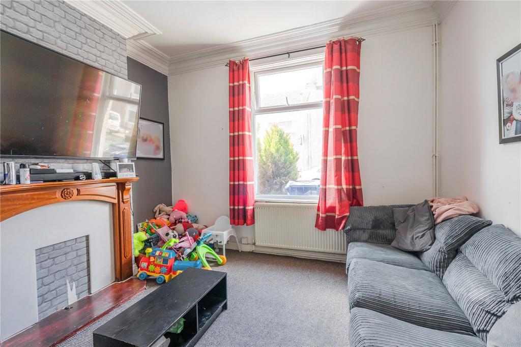 Willingham Street, Grimsby... 3 bed terraced house £62,500