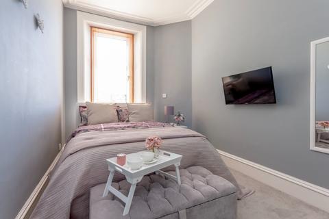 2 bedroom flat for sale, North Deeside Road, Peterculter, Aberdeen, AB14