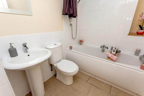 2 bedroom flat for sale, North Deeside Road, Peterculter, Aberdeen, AB14