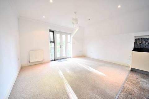 2 bedroom apartment to rent, London Road, High Wycombe, HP11