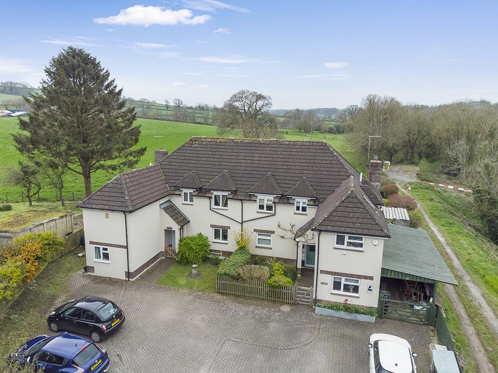 Holywell, Dorchester, Dorset, DT2 5 bed semidetached house for sale