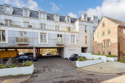 Mill Bay Lane, Horsham, West Sussex