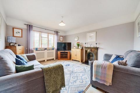 23 Mawson Close, London, SW20 9PA