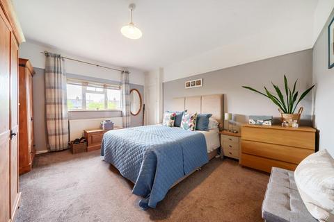 23 Mawson Close, London, SW20 9PA