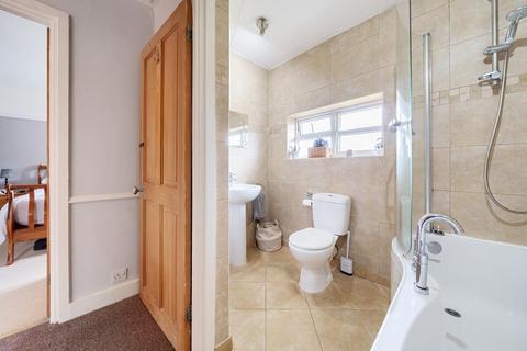 23 Mawson Close, London, SW20 9PA