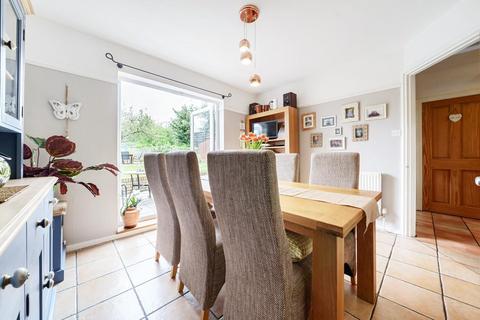 23 Mawson Close, London, SW20 9PA