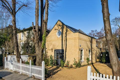4 bedroom semi-detached house for sale, Park Hill, SW4