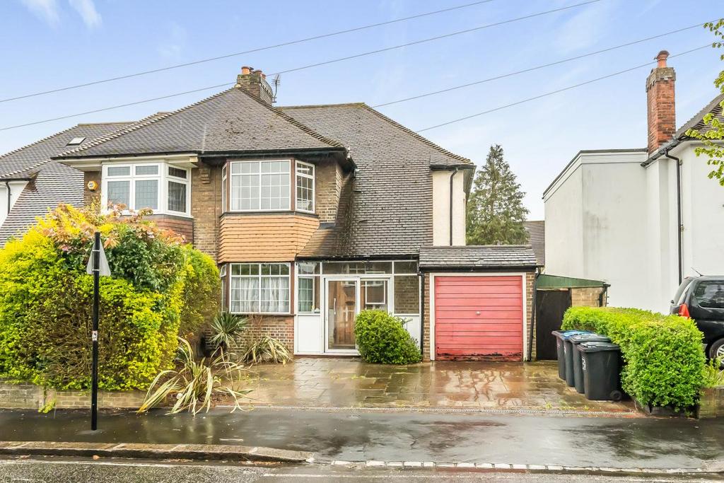 Lime Tree Grove, Croydon 4 bed semi-detached house - £575,000