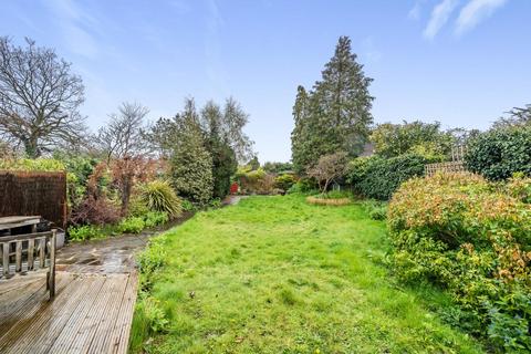 44 Lime Tree Grove, Croydon, CR0 8AW