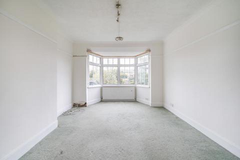 44 Lime Tree Grove, Croydon, CR0 8AW