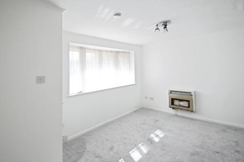 undefined, Rochford Drive, Wigmore, Luton, LU2