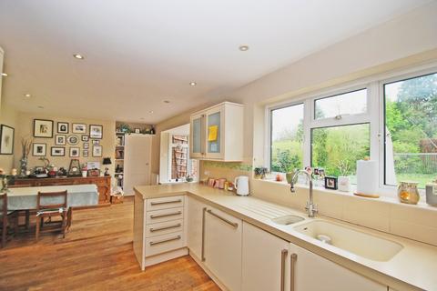 3 bedroom detached house for sale, Crabtree Close, Beaconsfield, HP9