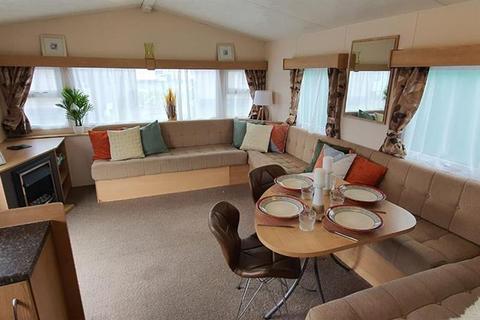 3 bedroom lodge for sale, Mill Rythe Coastal Village Delta  Resort, Hayling Island PO11