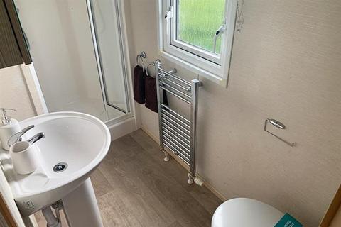 2 bedroom lodge for sale - Whitecliff Bay Holiday Park Bembridge, Isle of Wight PO35