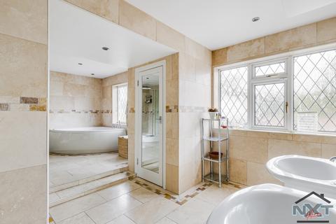 5 bedroom house for sale, Oakhurst Gardens, Walthamstow, E17