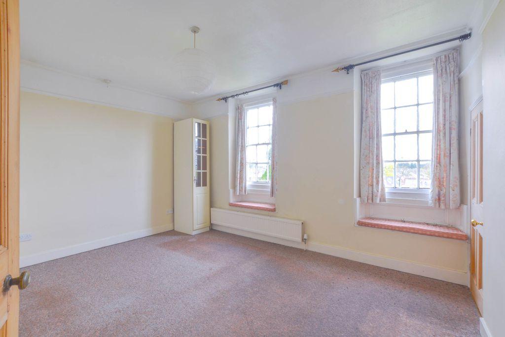 Bedroom 1 (Double)