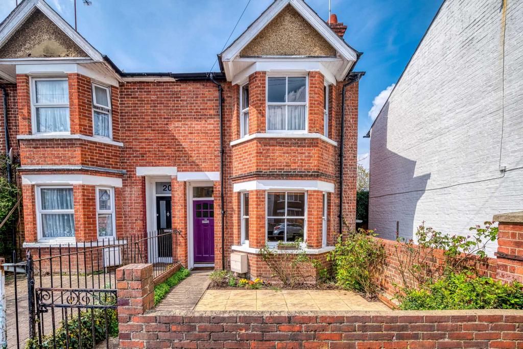 Lorne Street, Reading 3 bed end of terrace house for sale £450,000