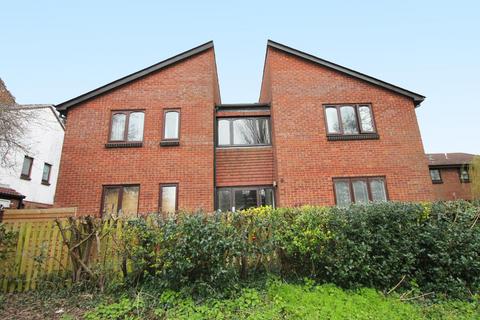 1 bedroom flat to rent, William Tarver Close, Warwick, CV34