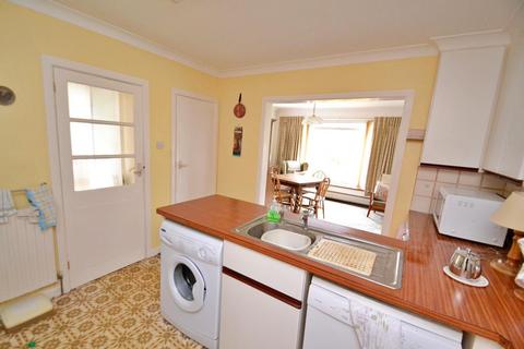 Silver-hayes Beacon Road, Broadstone, BH18 9JL