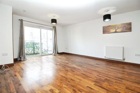 2 bedroom apartment to rent, Millfield Close, Hornchurch, RM11