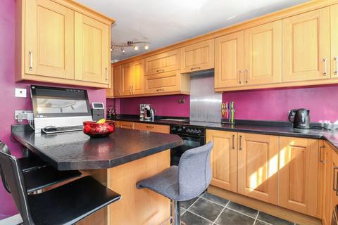 65 Brockhurst Road, Chesham, HP5 3JB
