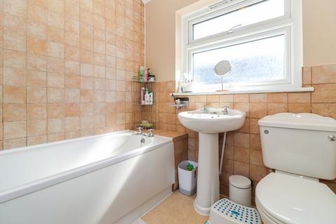 65 Brockhurst Road, Chesham, HP5 3JB