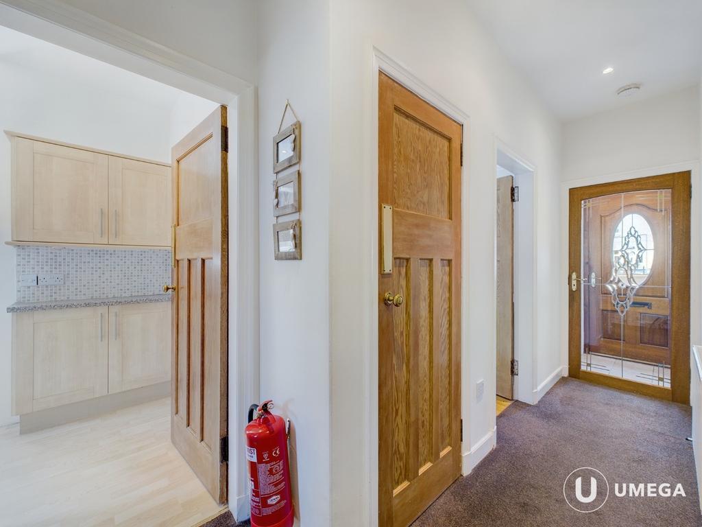 Stevenson Grove, Balgreen, Edinburgh, EH11 2 bed flat £1,300 pcm (£300 pw)