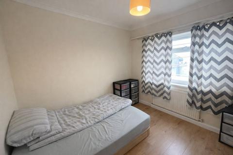 undefined, Desborough Road, Hp11
