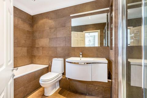 12 Palace Mews, London, SW6 7TQ