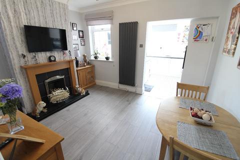 2 bedroom terraced house for sale - Coronation Place, Telford