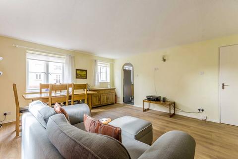 6 Concorde Drive, London, E6 5XL