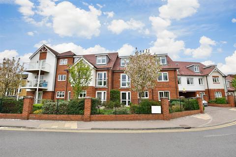 2 bedroom flat for sale, Broomstick Hall Road, Waltham Abbey, Essex