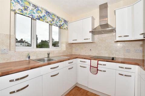 2 bedroom flat for sale, Broomstick Hall Road, Waltham Abbey, Essex