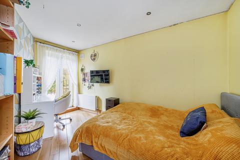 36 Harp Road, London, W7 1JE