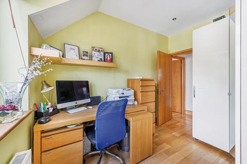 36 Harp Road, London, W7 1JE
