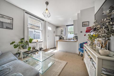 22 Renmuir Street, London, SW17 9SS