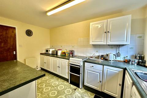3 bedroom end of terrace house for sale, Calder Road, Leicester, LE4 0RF