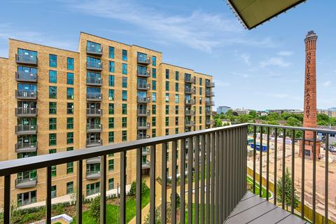 1 bedroom flat for sale, Darjeeling House, Horlick Quarter, Memorial Avenue, Slough, London, SL1
