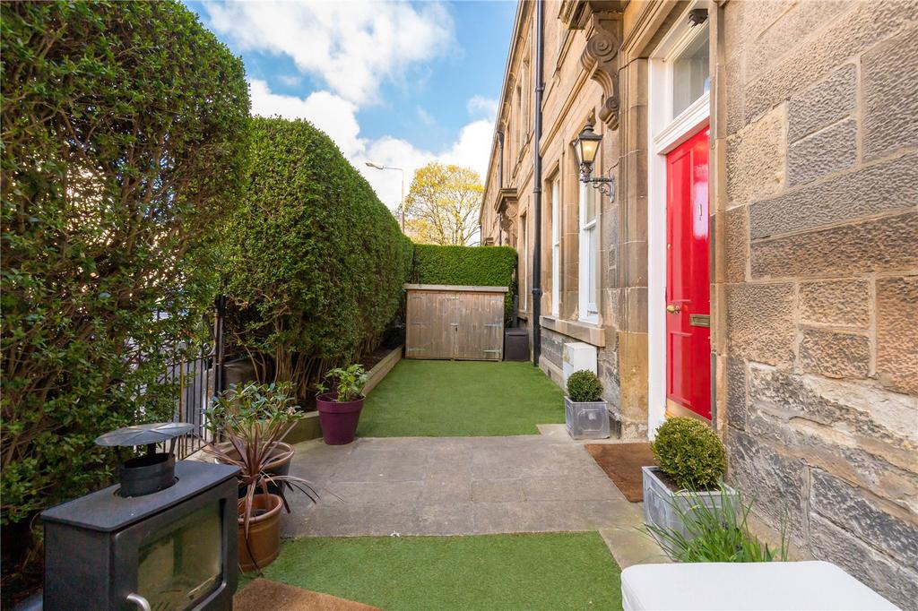 Private Patio Garden