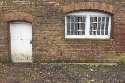 Equestrian property to rent, Romford