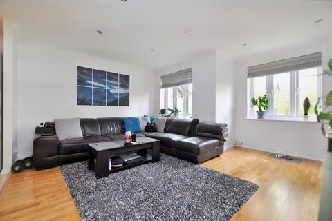 29 Jeffcut Road, Chelmsford, CM2 6XN